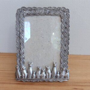 Vintage Barron Pewrr Kitten Cats Sitting Picture Frame 3.5" X 5" Photo